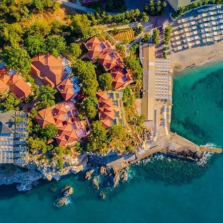 Senza Garden Holiday Club